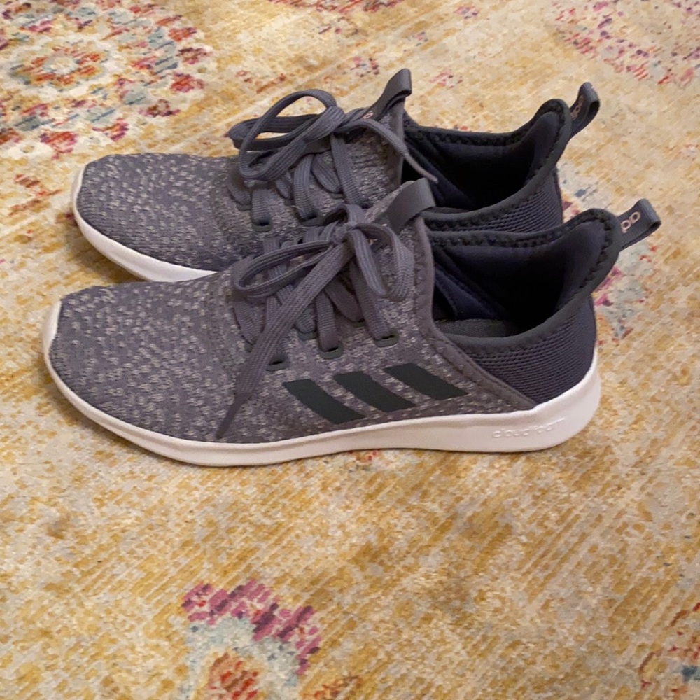 Adidas cloudfoam running shoes *NEW*